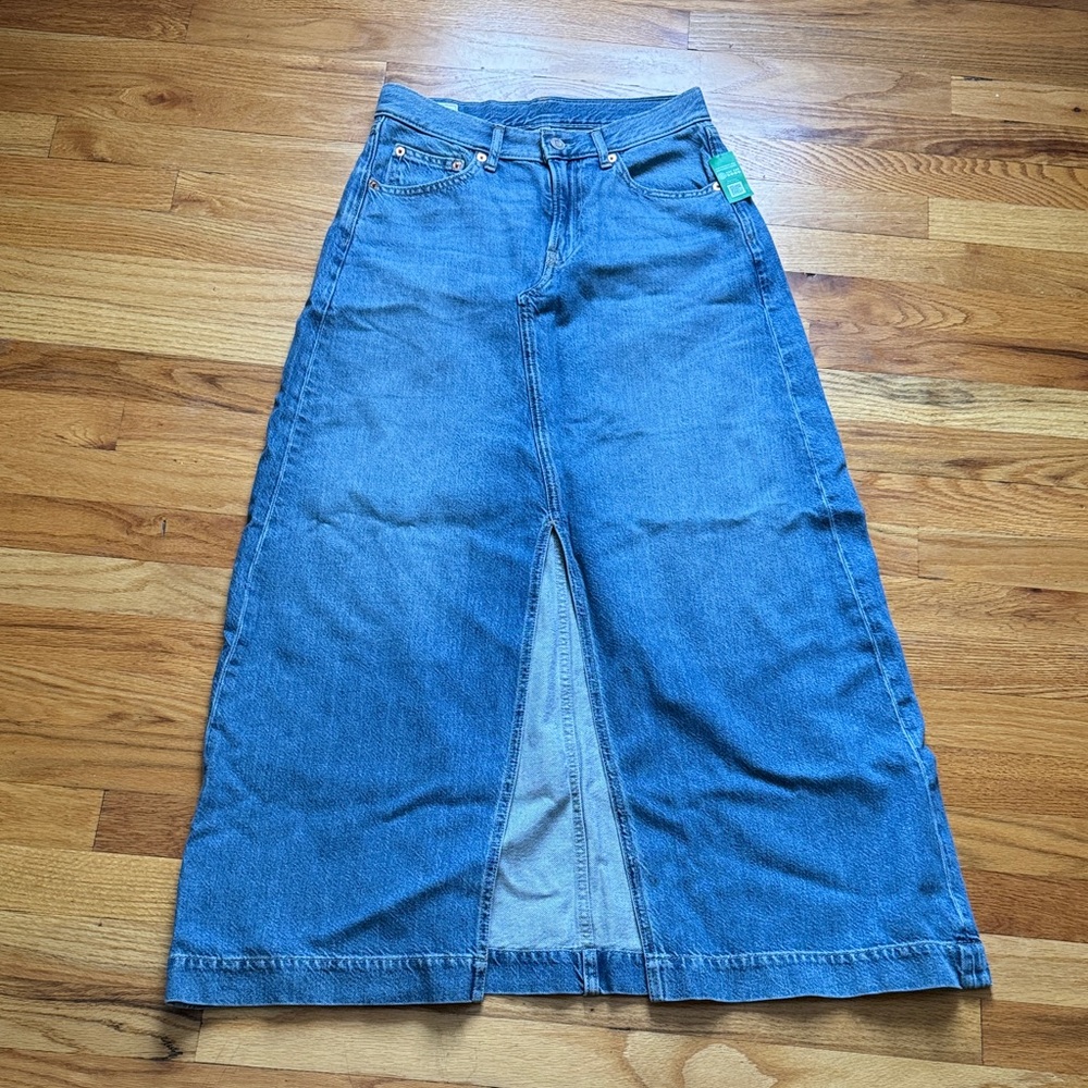 GAP Classic Blue Denim Skirt
